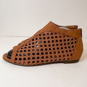 Sundance Delphia Brown Woven Peep Toe Sandal Size 37